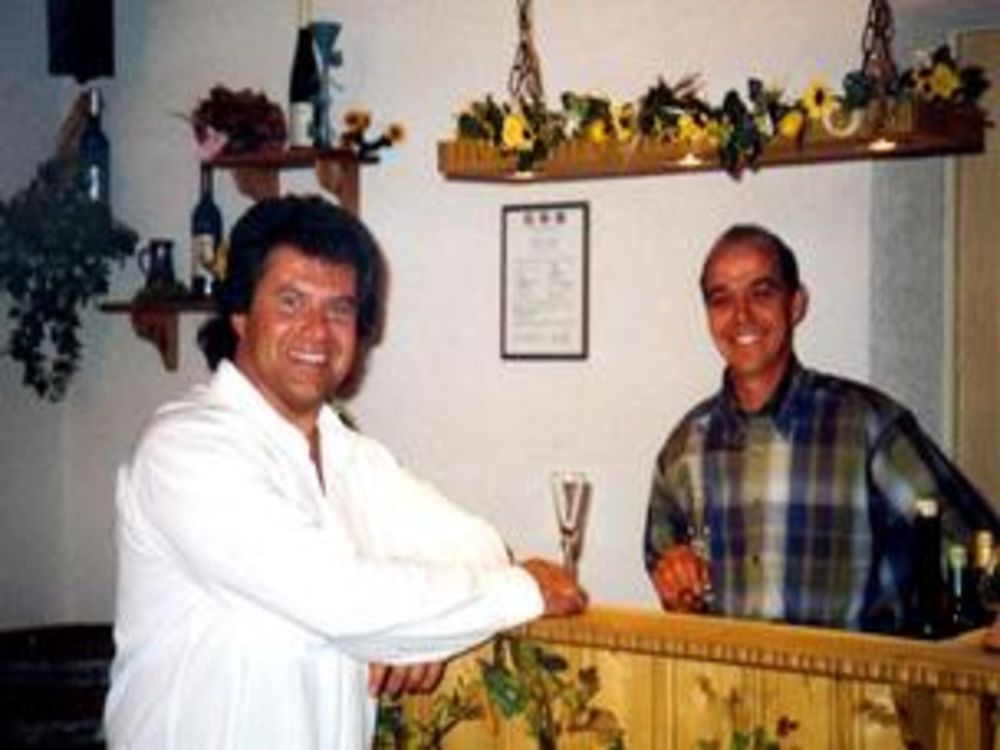 Weingut & Gästezimmer Butzbach ifzpx