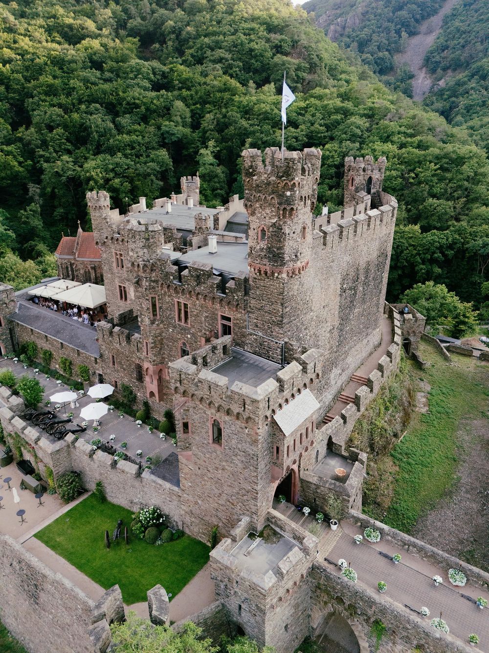 Hotel Burg Reichenstein lc71j