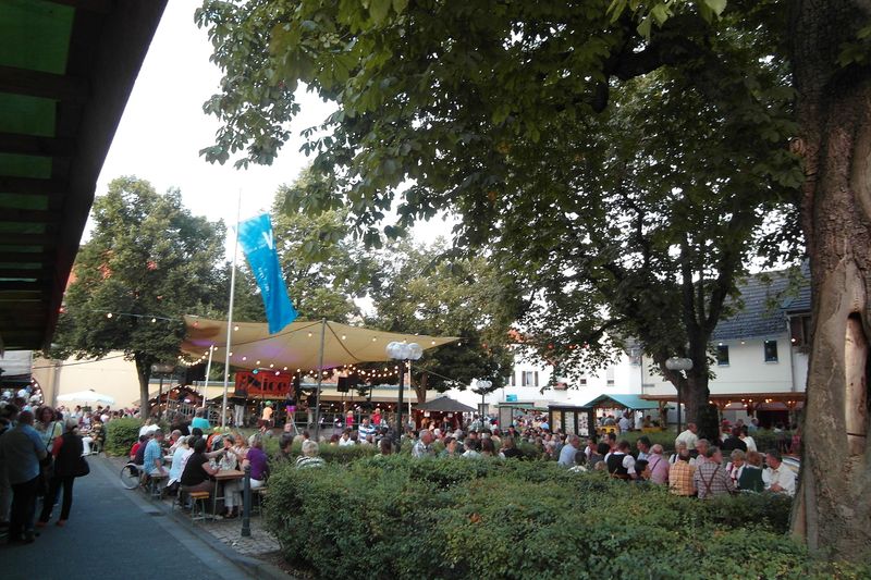 evenementen/bretzenheimer-weinfest-am-plagge-4019