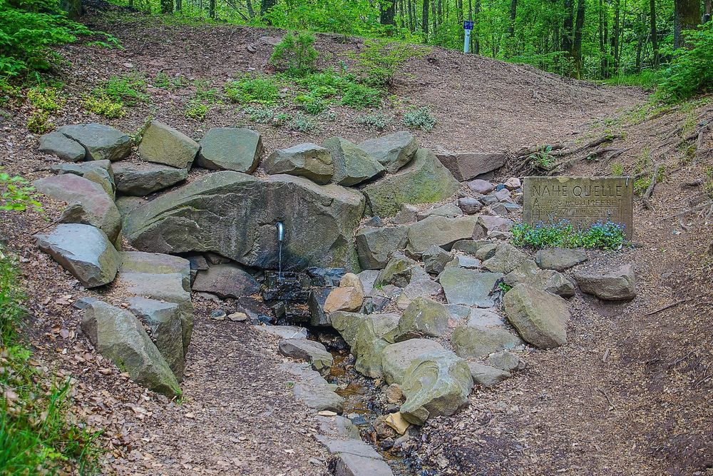 Nahequelle mit Freizeitgebiet in Selbach zc74xk
