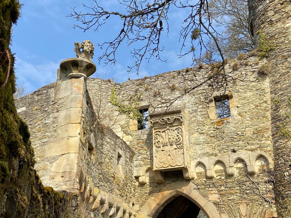 Schloss Dhaun ybhn0m