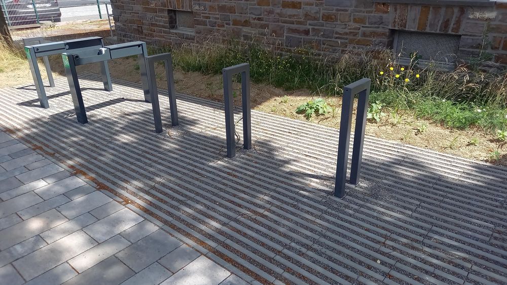 E Bike Ladestation am Marktplatz yc6cid