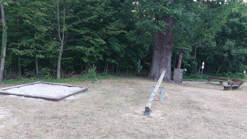 Spielplatz an der Jakob Kneip Eiche xwgw5k