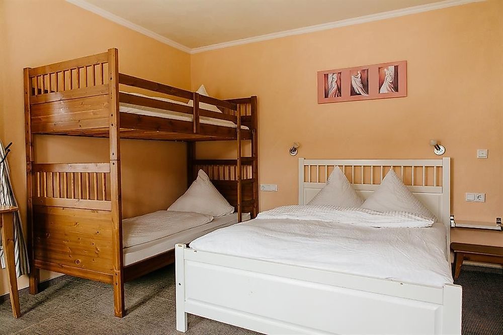 Landhotel Airport inn xrv2r8