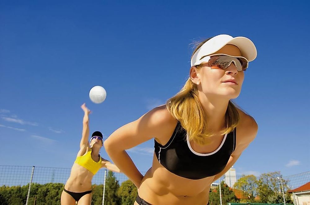 Beachvolleyball/  soccer im Fitness  & Gesundheitspark Kirchberg wzqmzy