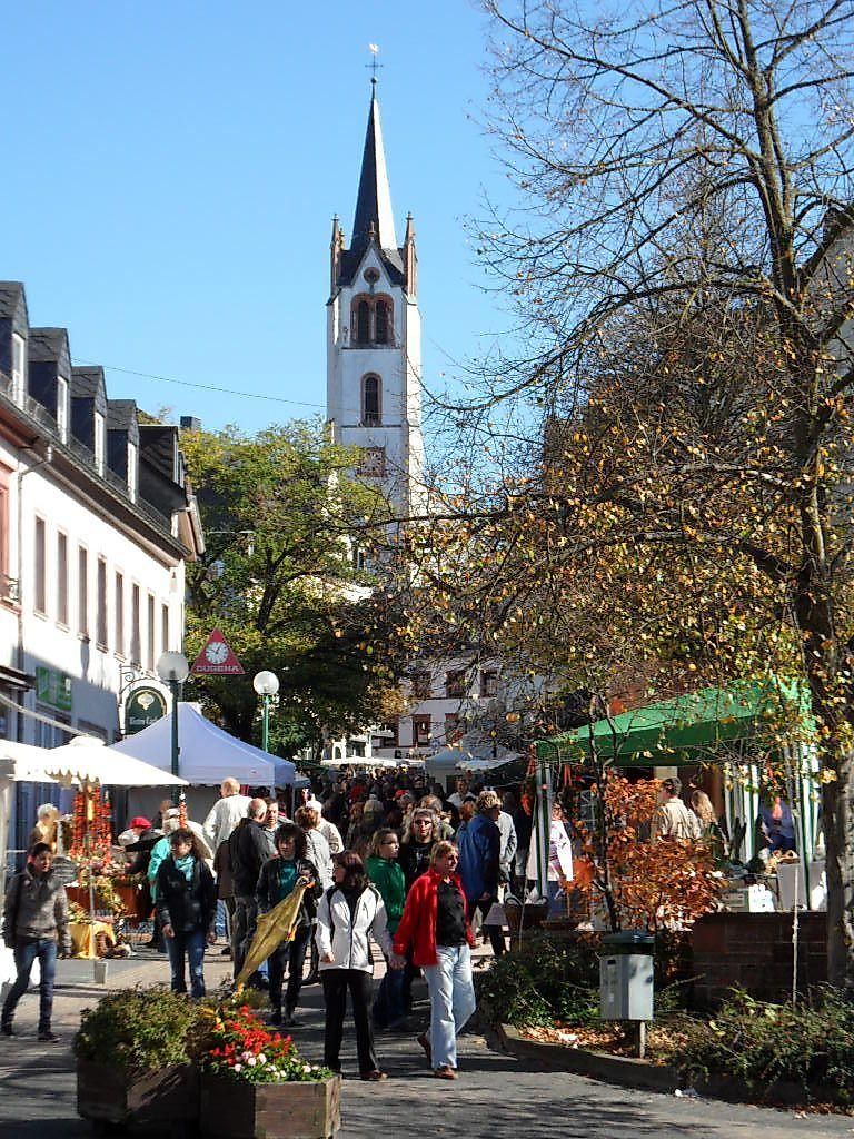Wochenmarkt in Hermeskeil y4axi2