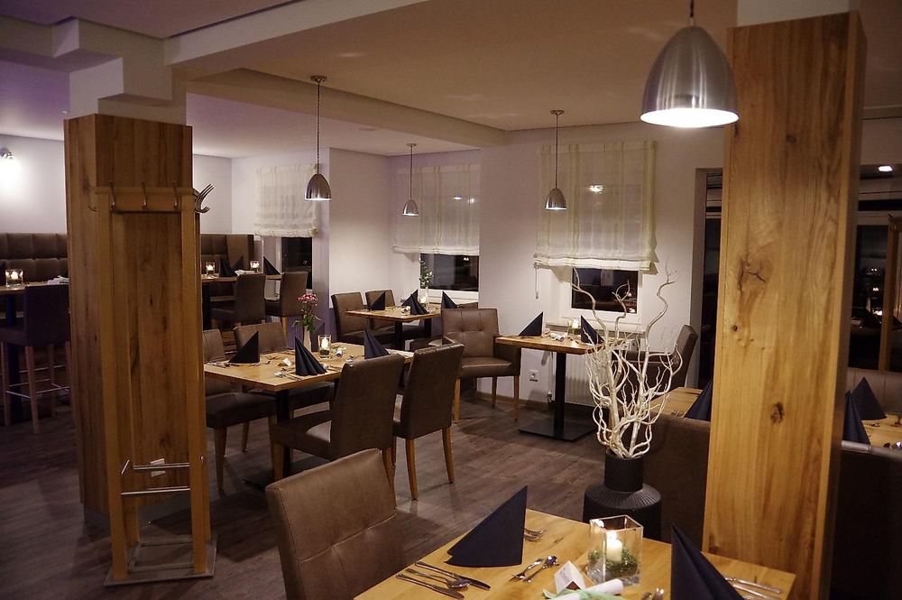 Hotel & Restaurant 2tHEIMAT wpxjjn
