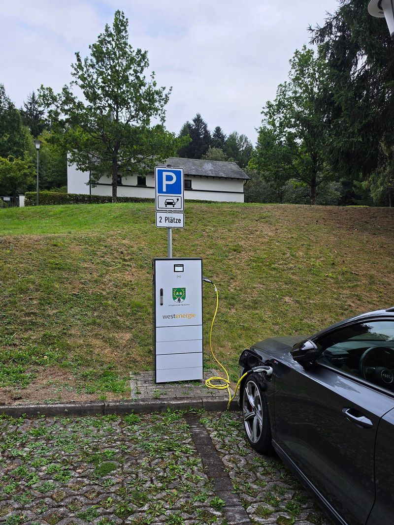 pois/charging-xstation-innogy-neuhuetten-2bd4