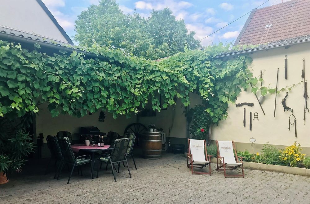 Weingut Funck Schowalter wlv9ll
