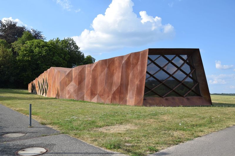 evenementen/openbare-rondleiding-bij-het-herdenkingsmonument-ss-sonderlager-kz-hinzert-5409
