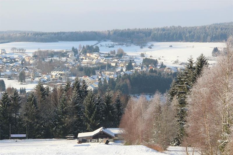 Skigebiet Neuhütten x3znt0