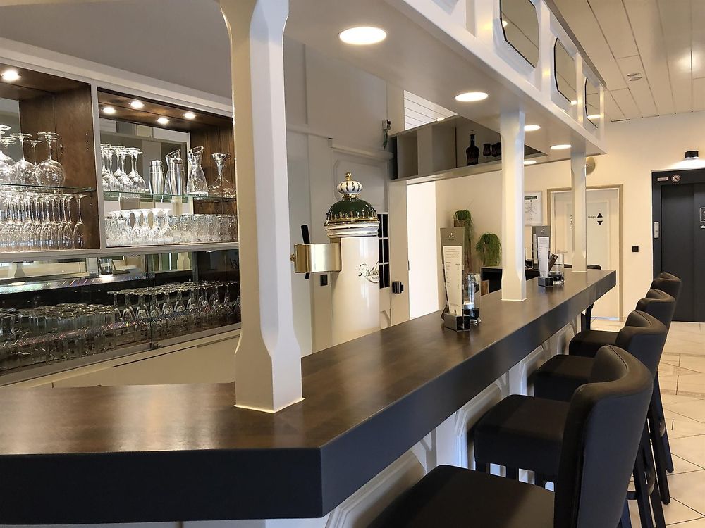 Hotel Engel im Salinental x206r8