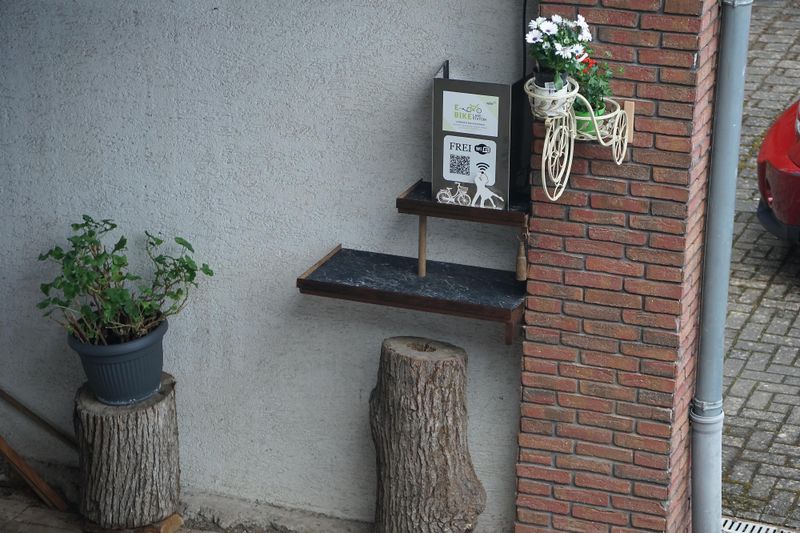 pois/e-bike-ladestation-becherbach-287d