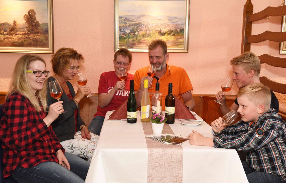 Weinhaus Hehner Kiltz ves7jy