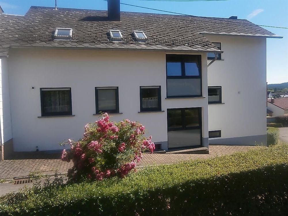 Ferienwohnungen Greimerather Forst uyh53l