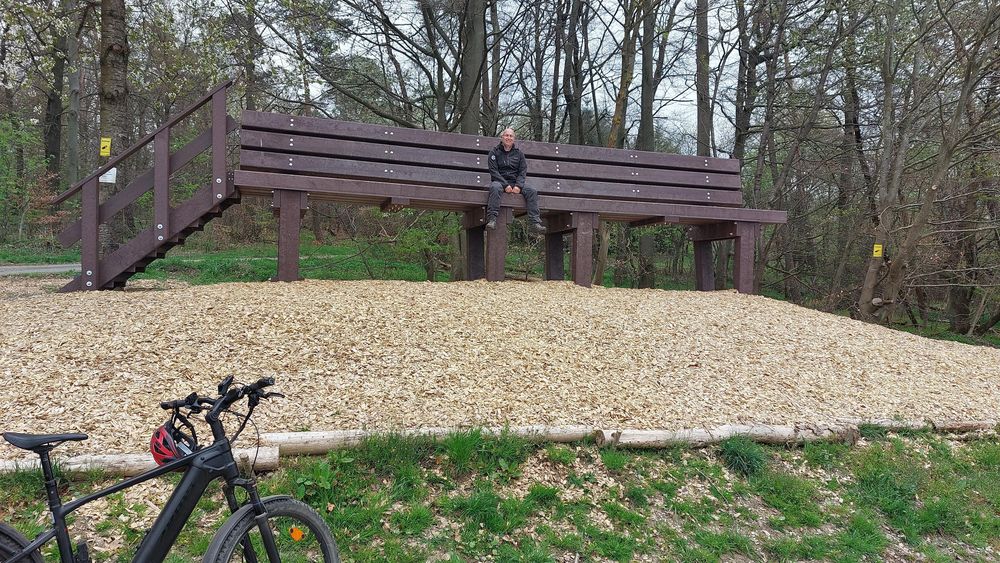 XXL Bank mit Fernsicht in Bickenbach w8sx6w