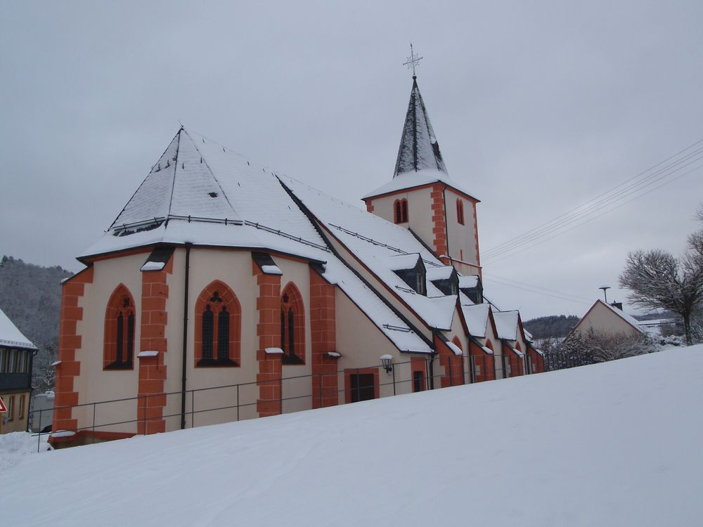 Oberbrombach   Rund um die Pferdshöhe uo1w85
