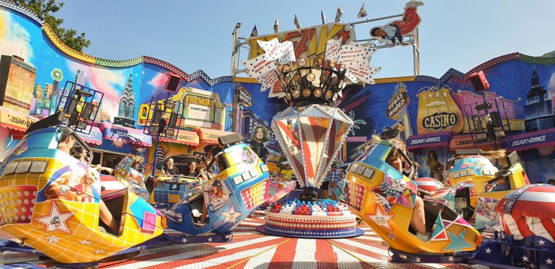 Traditionelle "Monzelfelder Kirmes" u7wbk2