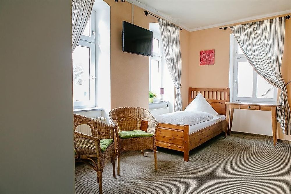 Landhotel Airport inn u2czzz