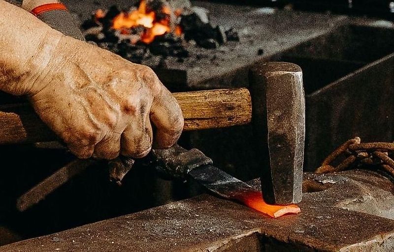 Ganz heißes Eisen im Kupferbergwerk smb0y5