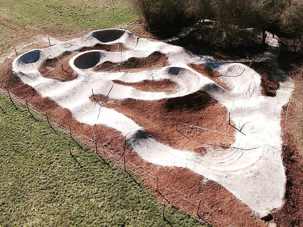 Pumptrack Schweppenhausen "KalleHill" rx9uoj