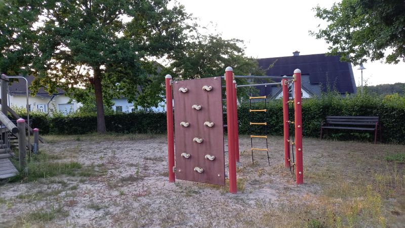 pois/spielplatz-an-der-gruenen-xmitte-366f