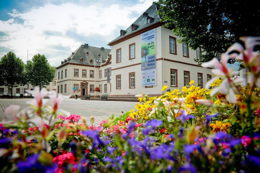 Neues Schloss in Simmern t1hjhb