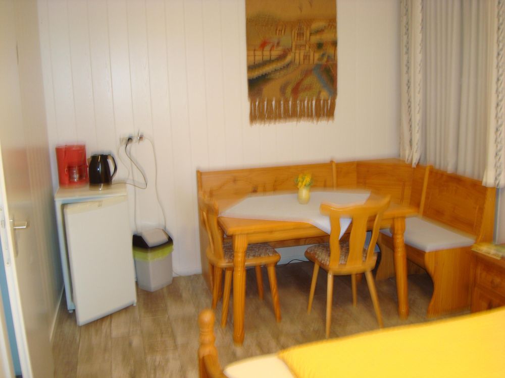 Bernstein Hotel Kohl rk3uo2