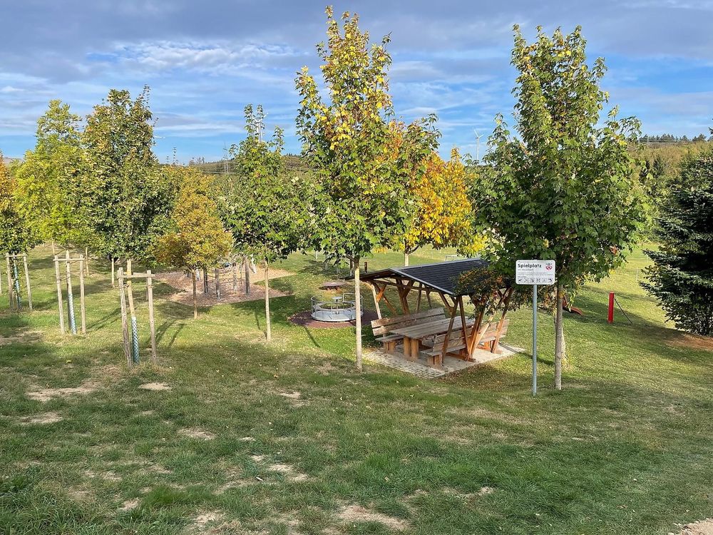 Spielplatz Am Weyerbach in Norath rc2nr7