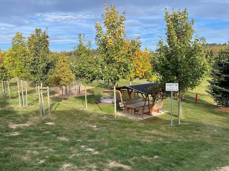 pois/spielplatz-am-weyerbach-in-norath-5f7e