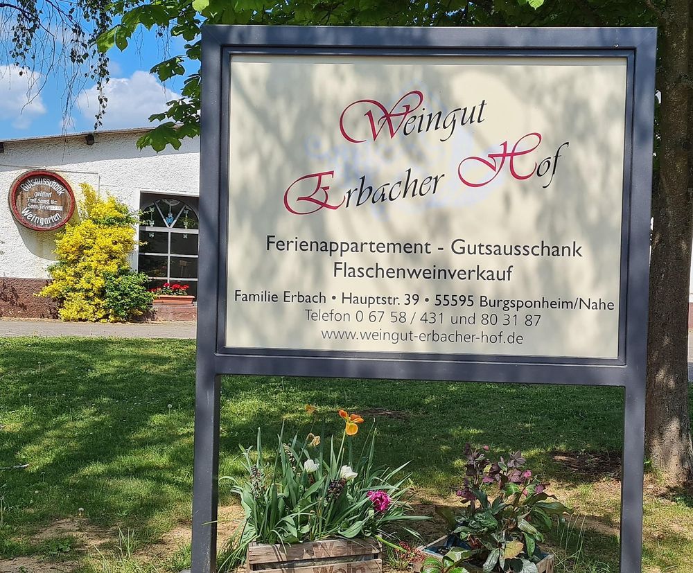 Weingut und Ferienappartement Erbacher Hof qjggi5
