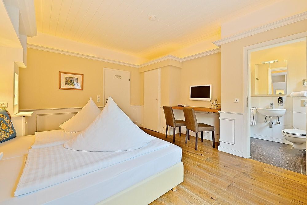 Hotel Weinberg Schlösschen qbopfp