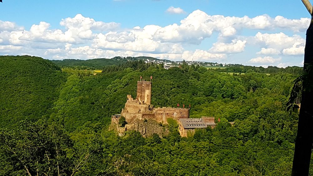 Murscher Aussichten + Ehrenburgblick r03aun