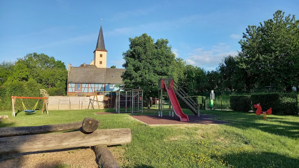 Spielplatz in Beulich pg30z8