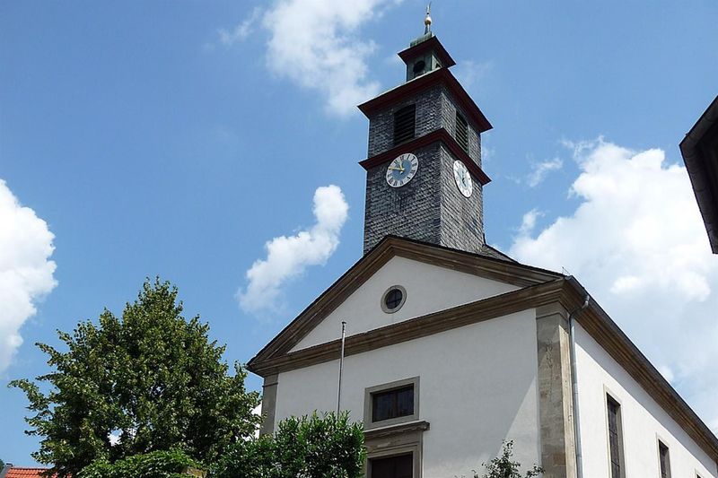 pois/protestantische-kirche-xcallbach-8ae0