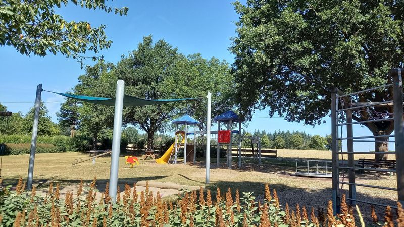 pois/spielplatz-im-ot-liesenfeld-9b31