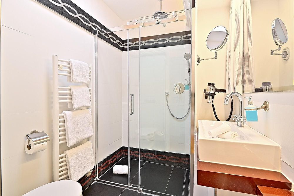 Hotel Weinberg Schlösschen q50ki1