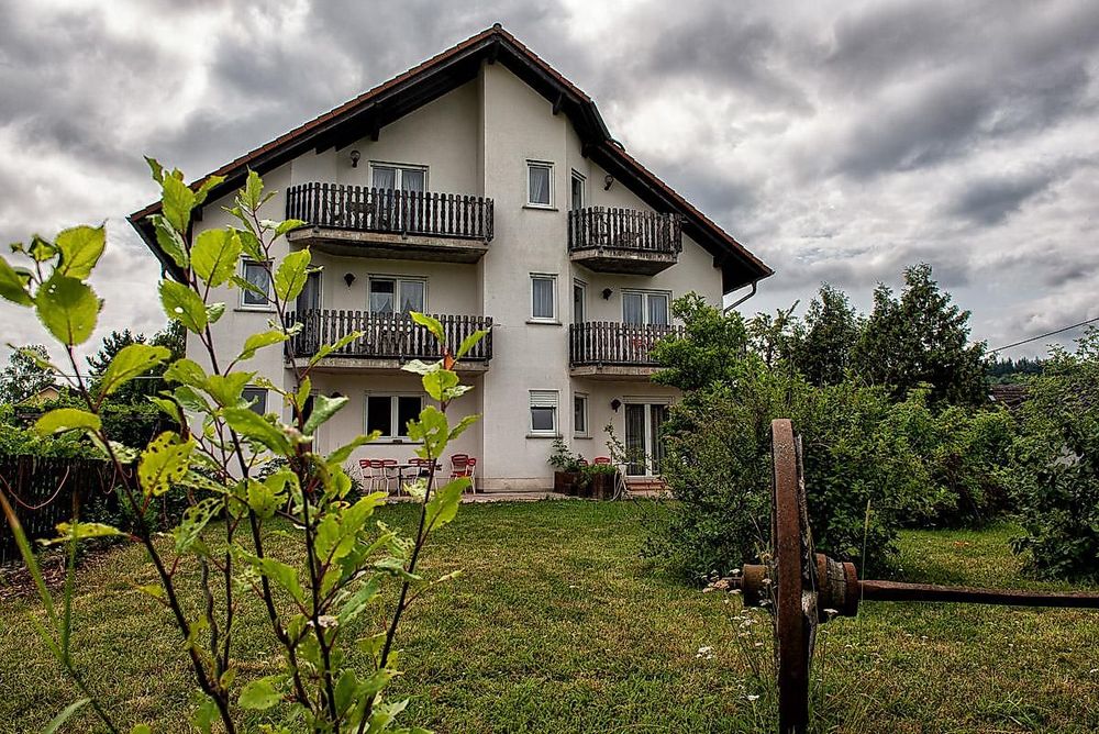 Weingut und Ferienappartement Erbacher Hof opwvii