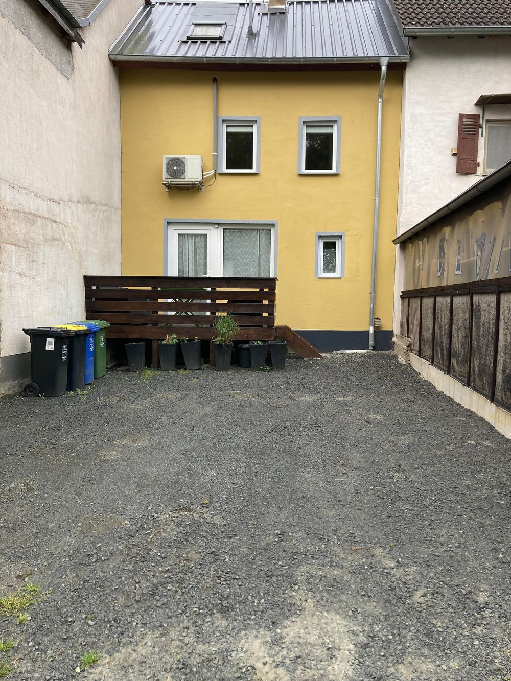 Haus am Bach q16si0