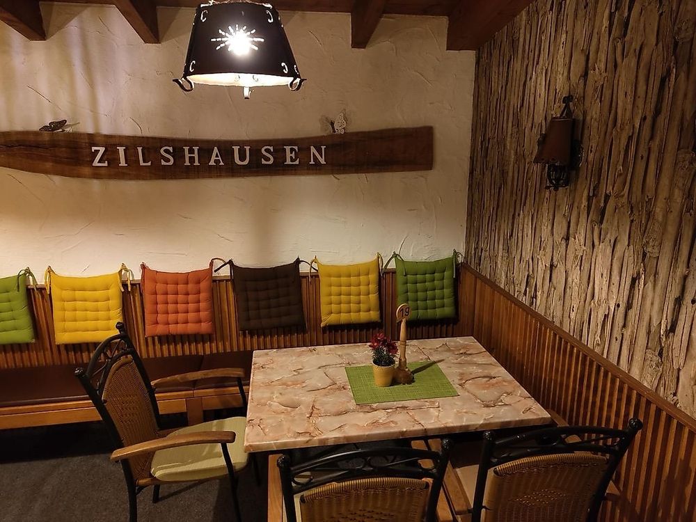 Landgasthof Zur Post og6mny
