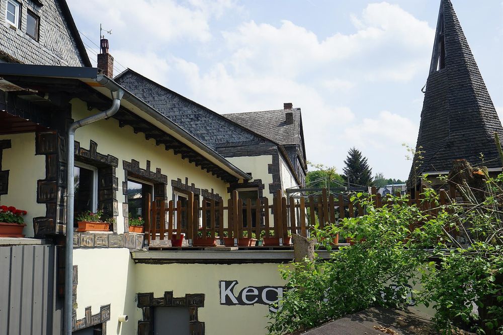 Hotel Restaurant Gemünden nrbu1j