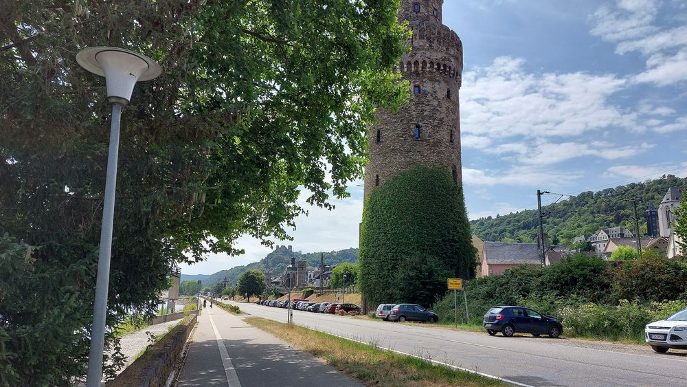 Türme, Stadtmauer und Oelsberg nm168g