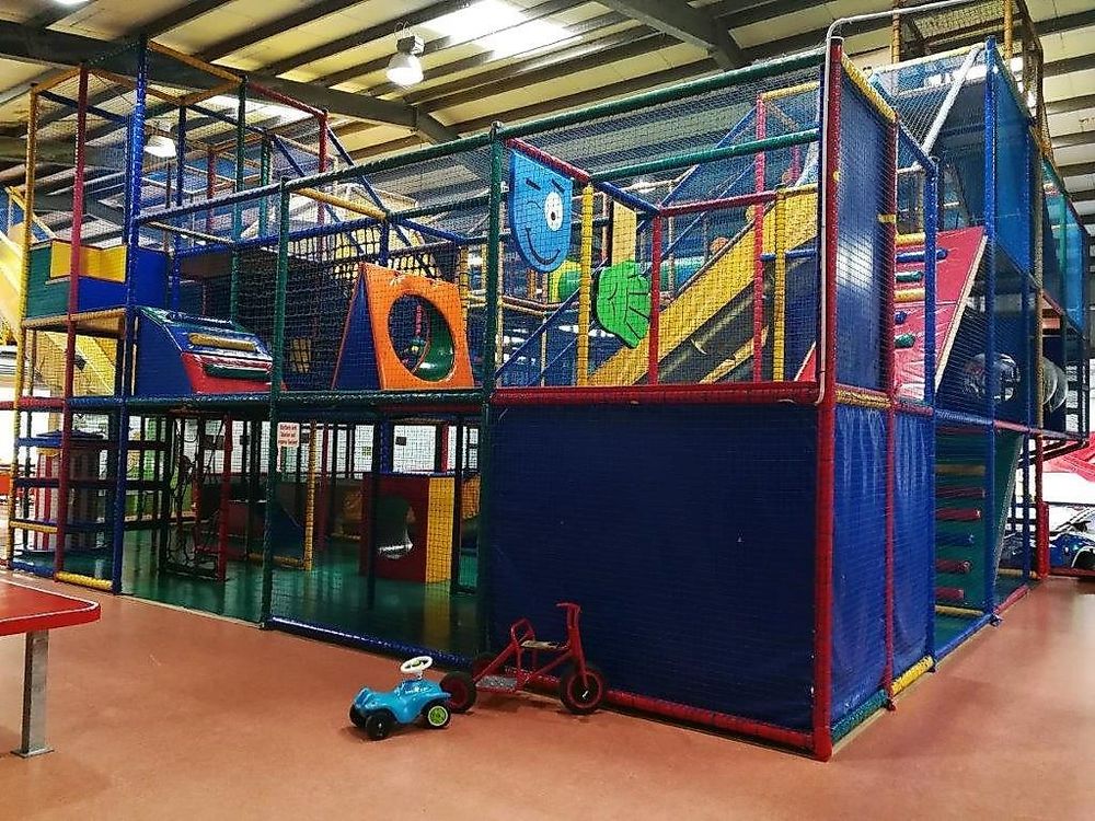 Familien Hallenspielplatz Sternenland natpkg