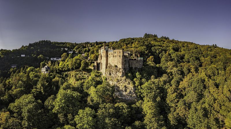Schloss Oberstein mzk0i9