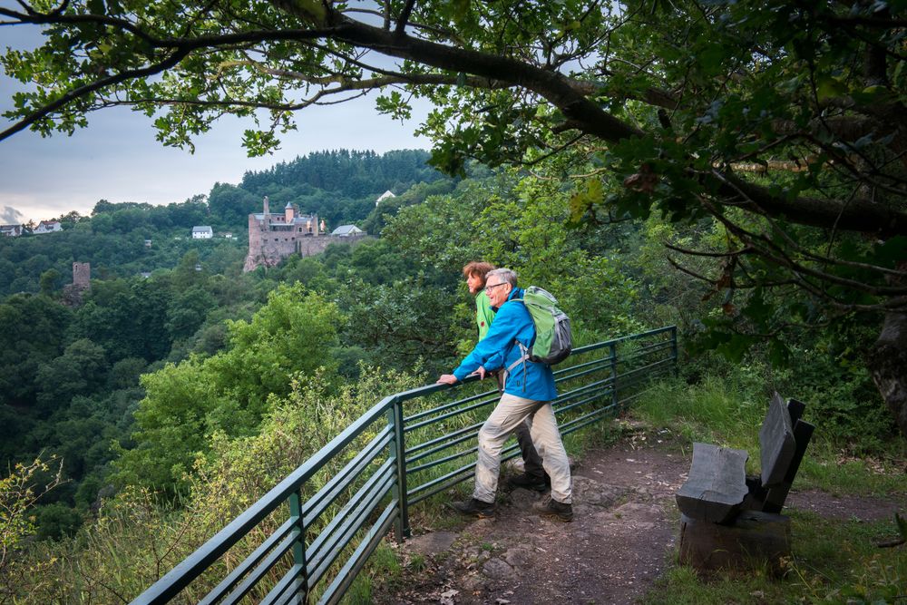 Traumschleife "Nahe Felsen Weg" n8vexp