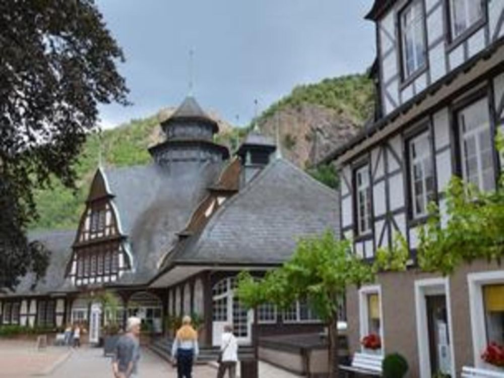 Weingut & Gästezimmer Butzbach loh6hi