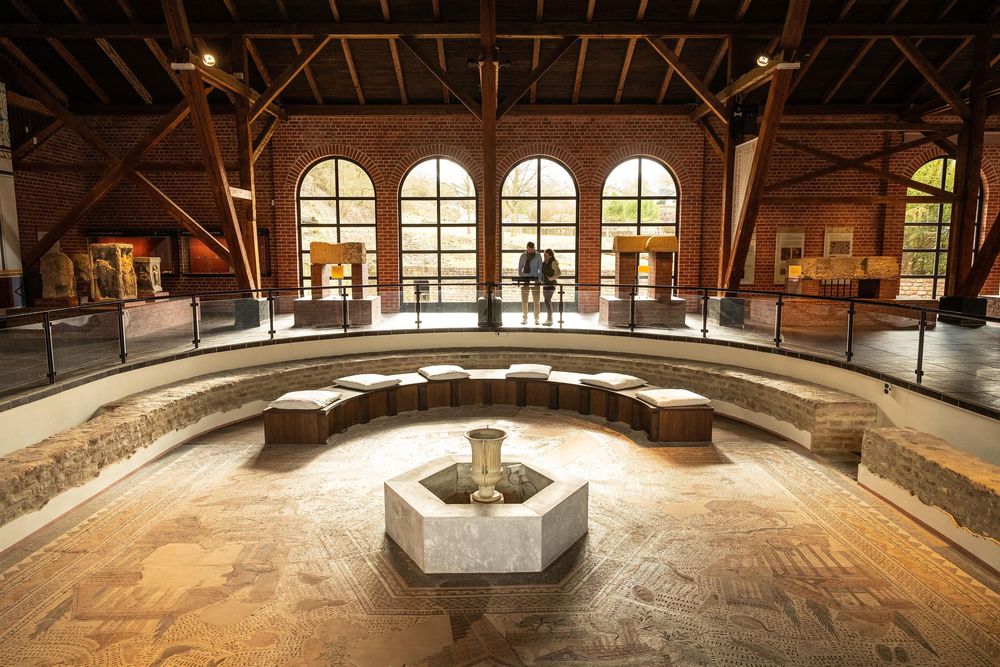 Museum Römerhalle m6d6cq