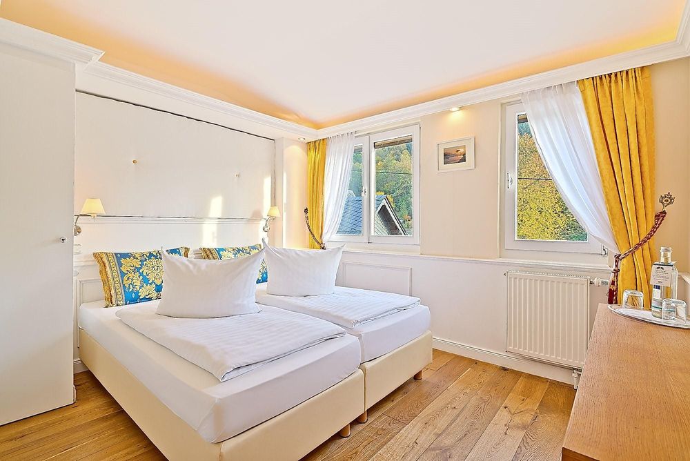 Hotel Weinberg Schlösschen jrm8ud