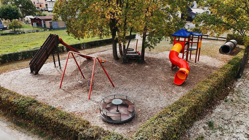 pois/spielplatz-gutenthal-a089