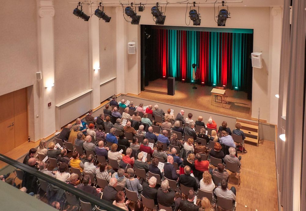 Haus des Gastes / Stiftung Kleinkunstbühne ji2rv3